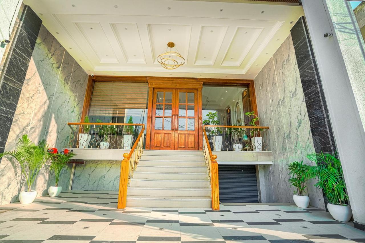 Hotel Grand Cabbana By Levelup Hotels Amritsar Exterior foto