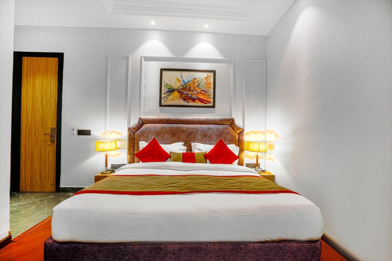 Hotel Grand Cabbana By Levelup Hotels Amritsar Exterior foto